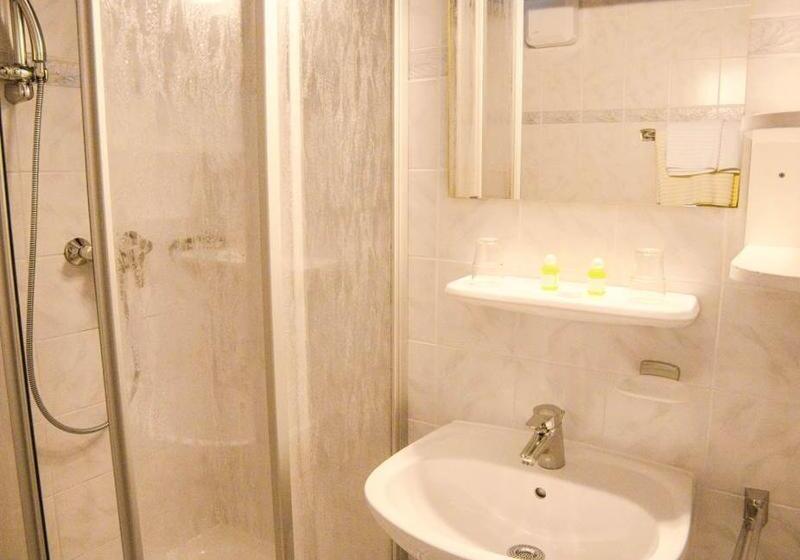 Отель Gäubodenhof