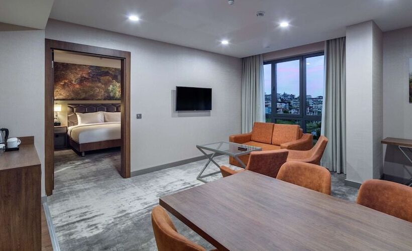 هتل Hilton Garden Inn Yalova