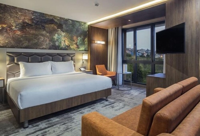 هتل Hilton Garden Inn Yalova