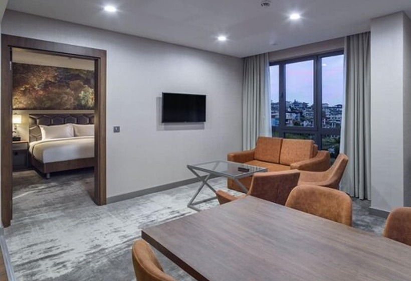 هتل Hilton Garden Inn Yalova