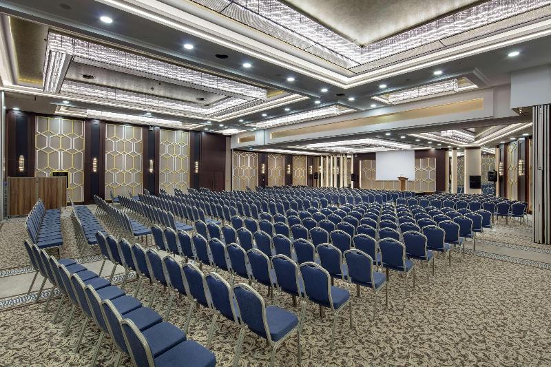 هتل Hilton Garden Inn Yalova