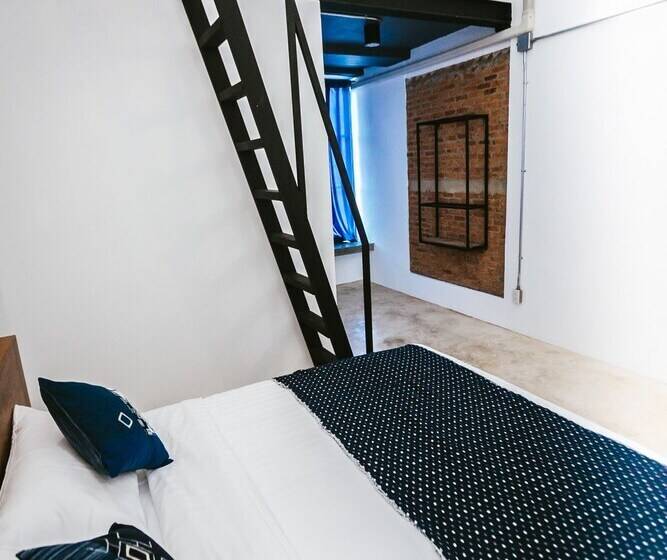 فندق Hug Inn Phrae