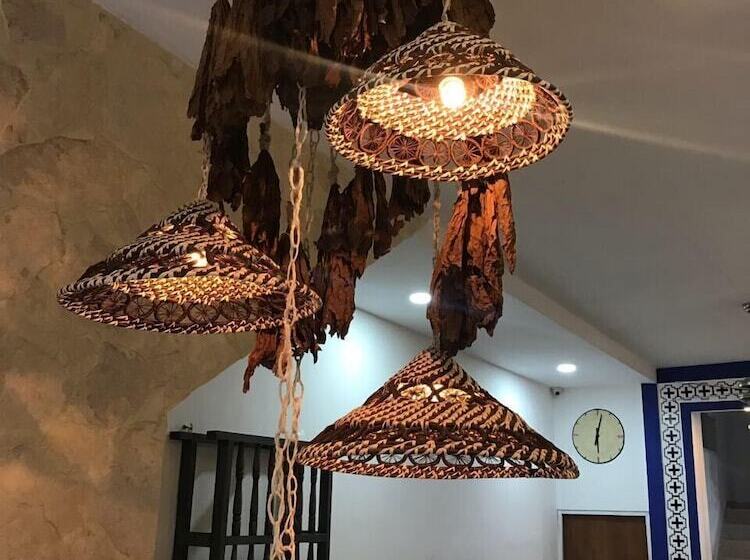 בית מלון כפרי Iraka Zenu