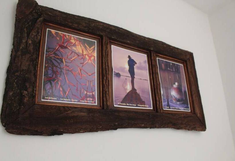 בית מלון כפרי Iraka Zenu