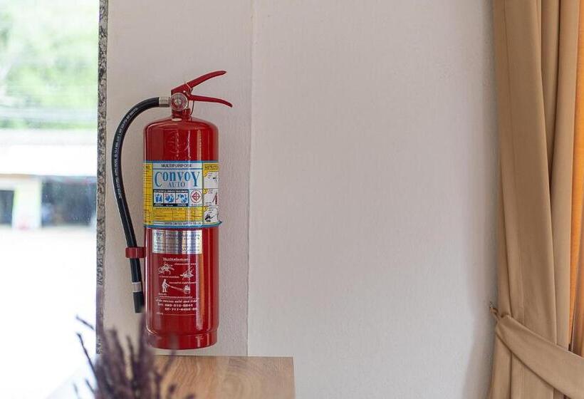 Отель Kritshana Jpr3k