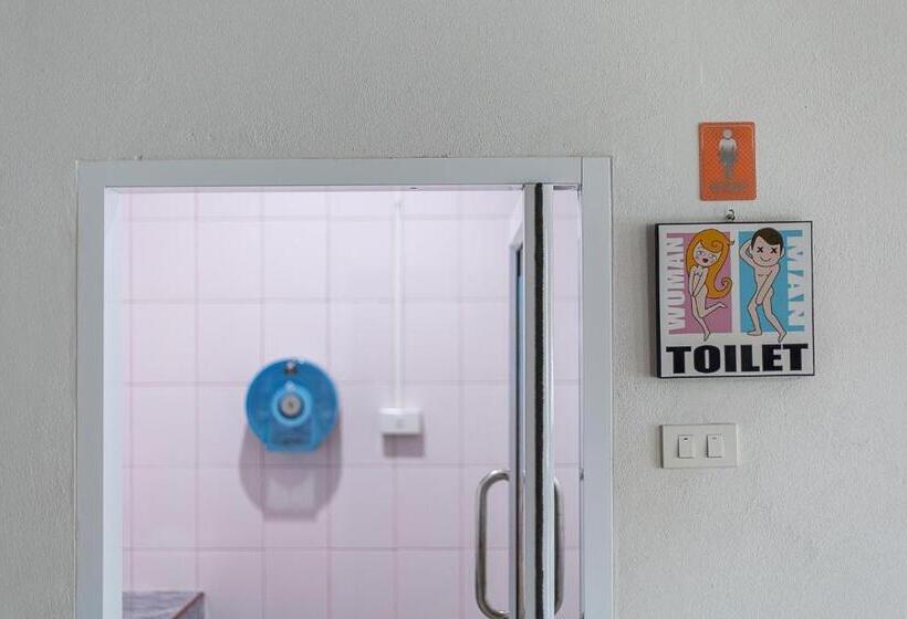 Отель Kritshana Jpr3k