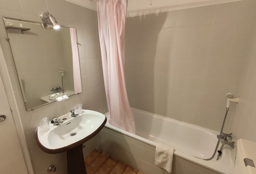 هتل Mafra Guest House