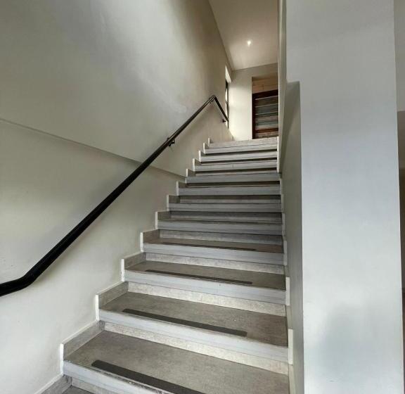 ホテル Manso De Velasco