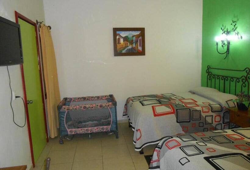 فندق Posada Santo Niño