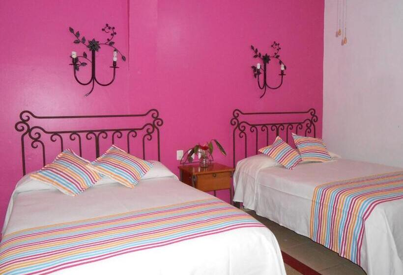 فندق Posada Santo Niño