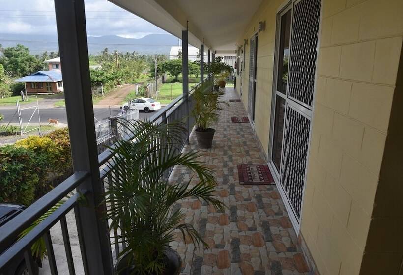 هتل Samoana Boutique