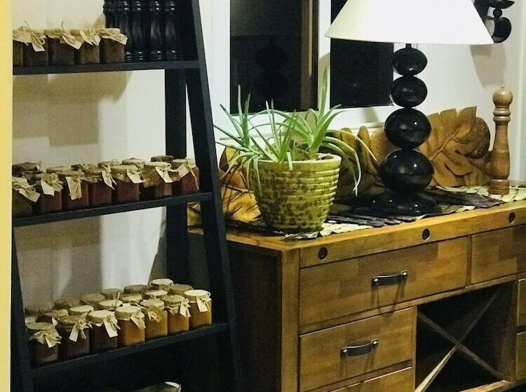 هتل Samoana Boutique