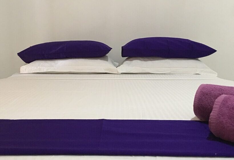 酒店 The Saffron Airport Villa