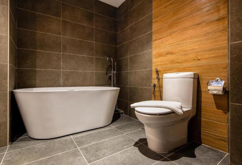 בית מלון כפרי Trove Johor Bahru