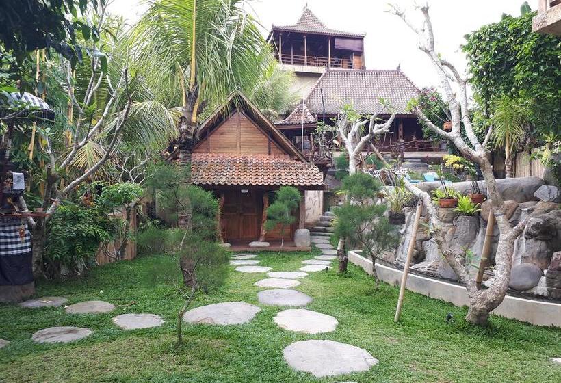 בית מלון כפרי Umah Hoshi