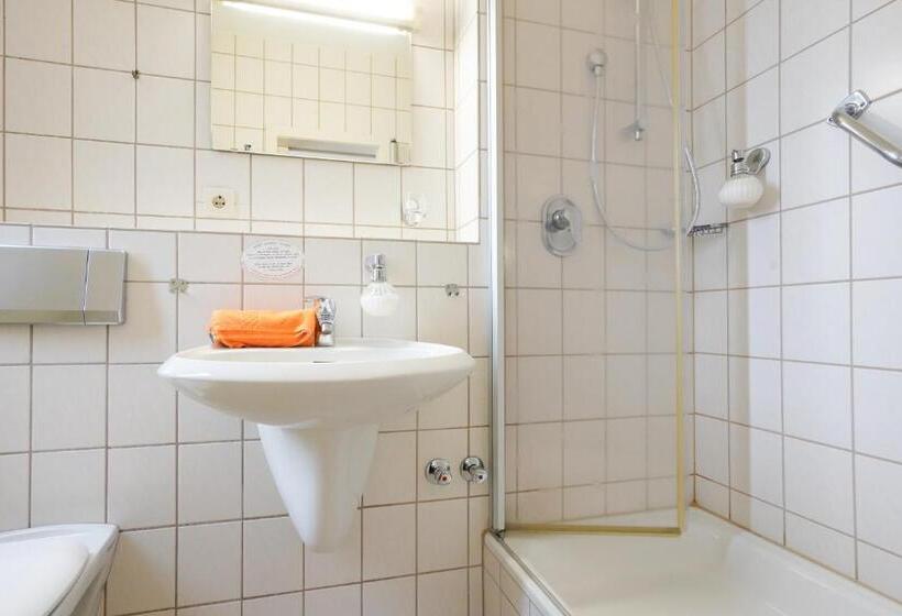 هتل Windrose Borkum