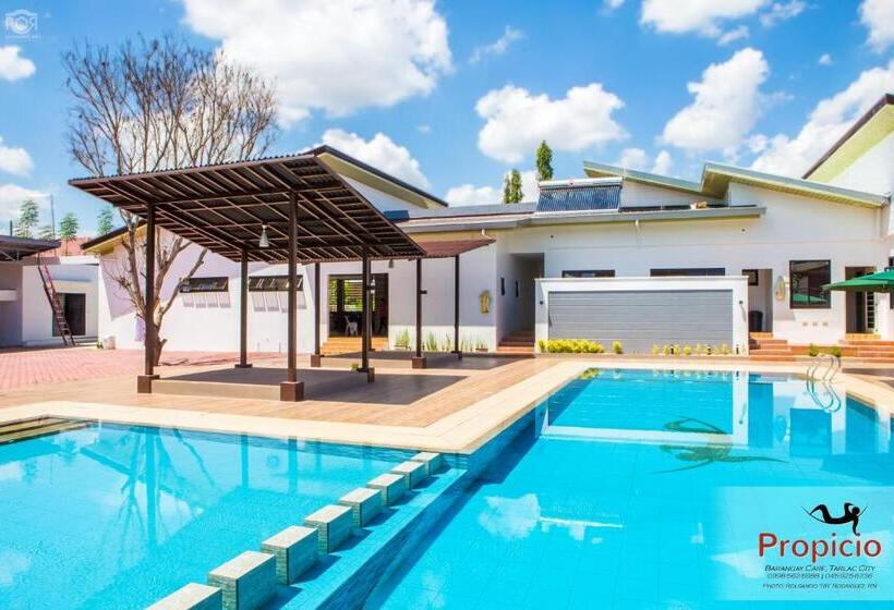 Propicio Hotel And Resort