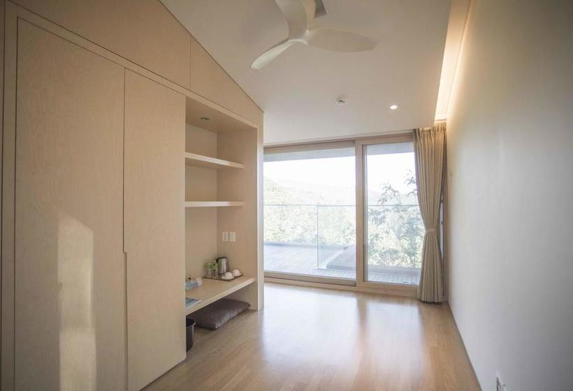 渡假胜地  Healience Village