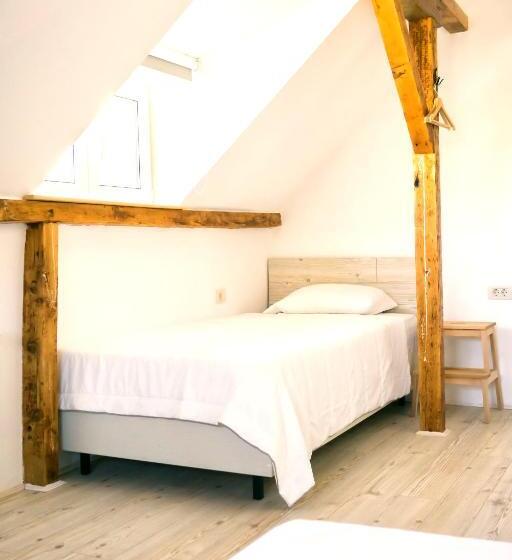 هاستل Bread&breakfast