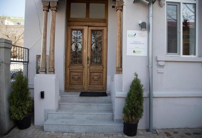 هاستل Bread&breakfast