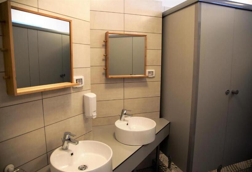 هاستل Bread&breakfast