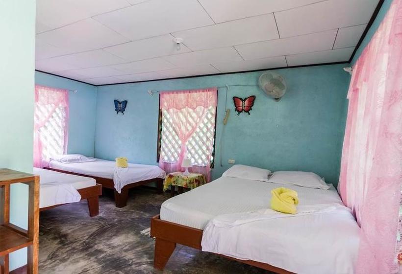 فندق صغير Chinitas Eco Lodge