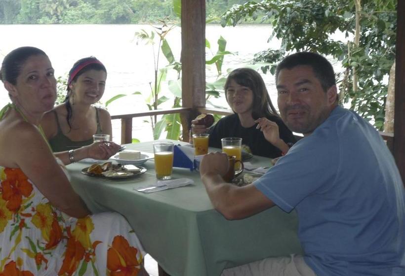 فندق صغير Chinitas Eco Lodge