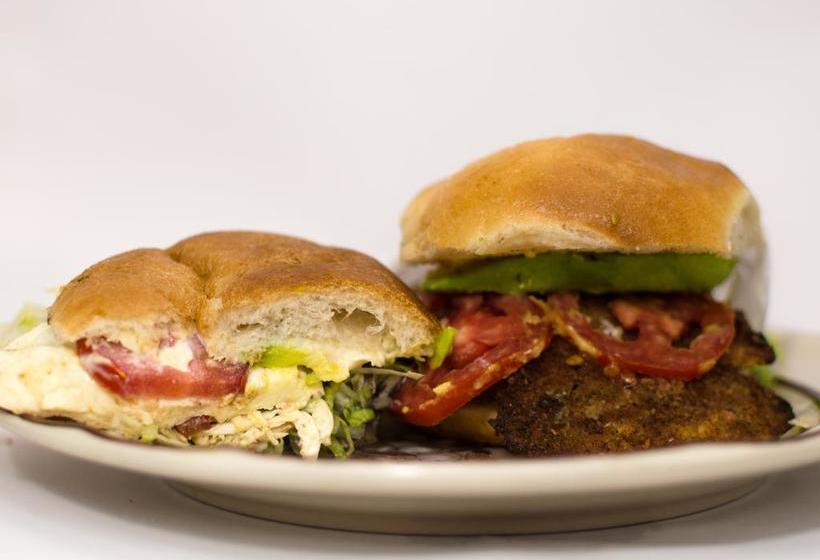 Auto Hotel Cielo Good Luck