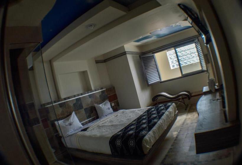 Auto Hotel Cielo Good Luck