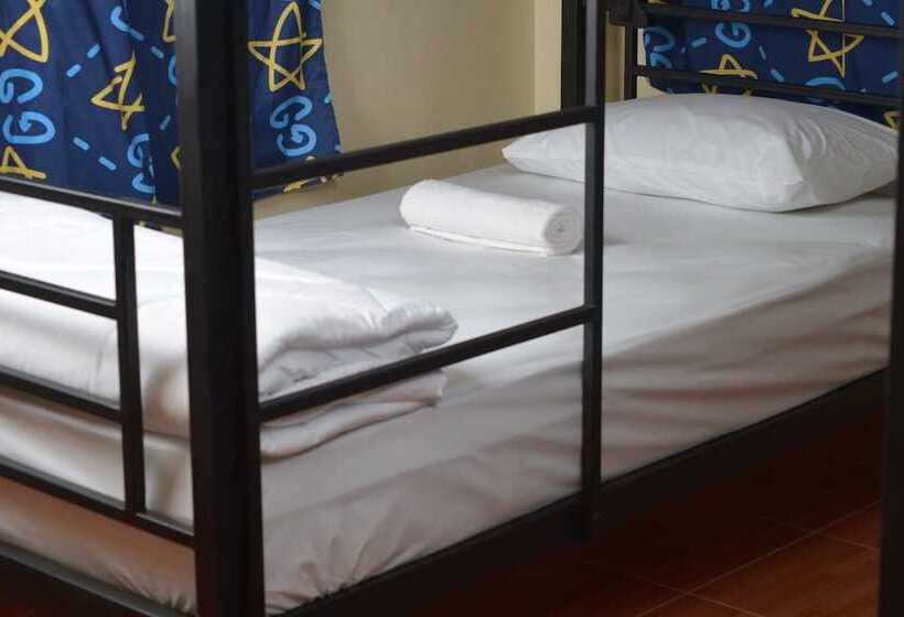 Bankaikow   Hostel