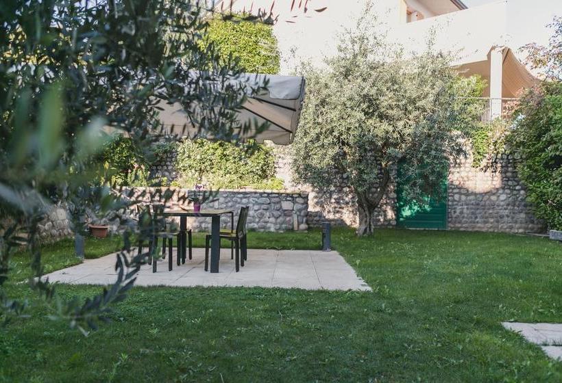 مبيت وإفطار A Casa Di Tom