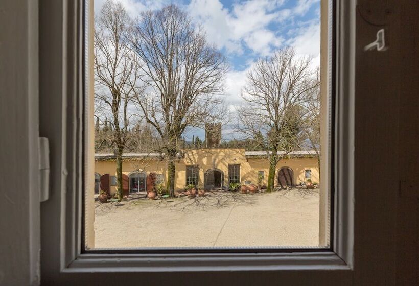 住宿加早餐  Agriturismo La Fattoria Di Capezzana