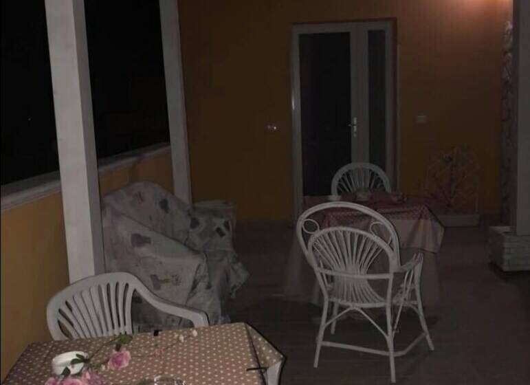 مبيت وإفطار Cupido Da Simona