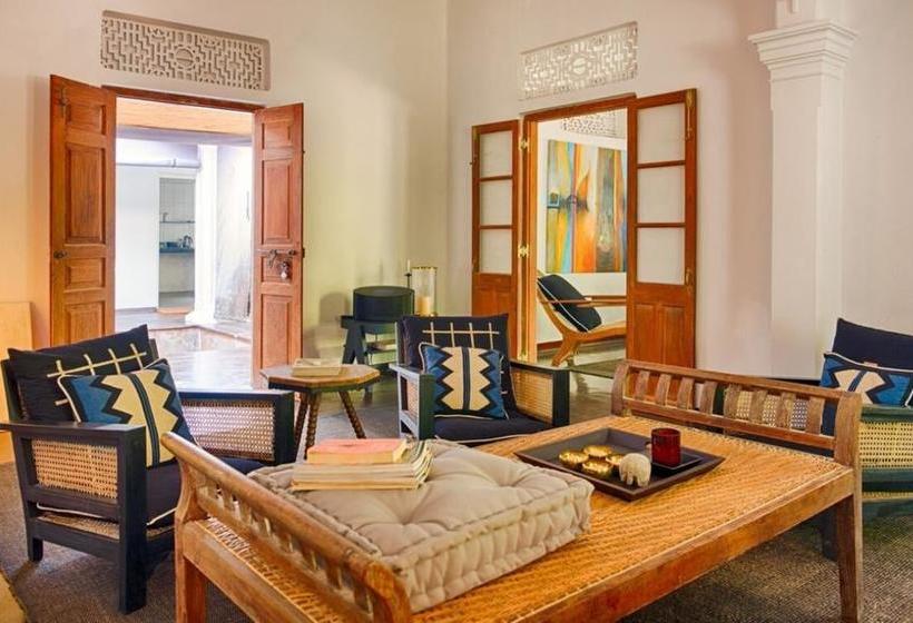 민박 Hereaway Villa