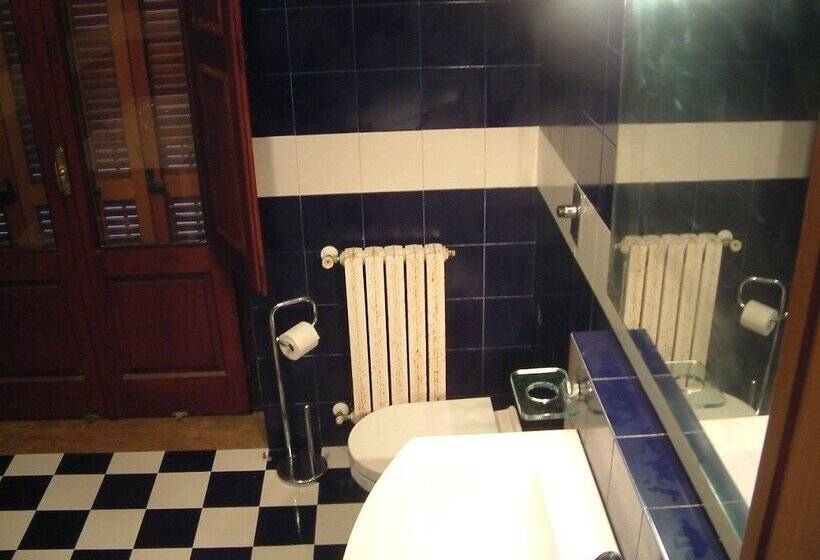 مبيت وإفطار La Dimora Del Borgo