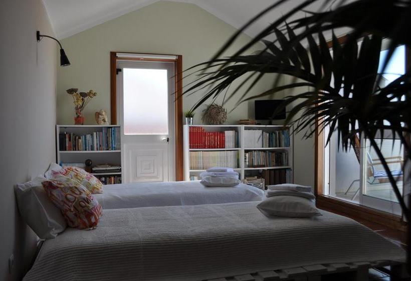 مبيت وإفطار Sun & Sand Guesthouse