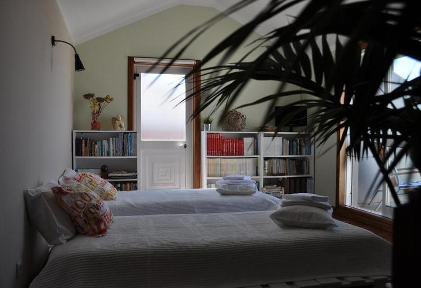 مبيت وإفطار Sun & Sand Guesthouse