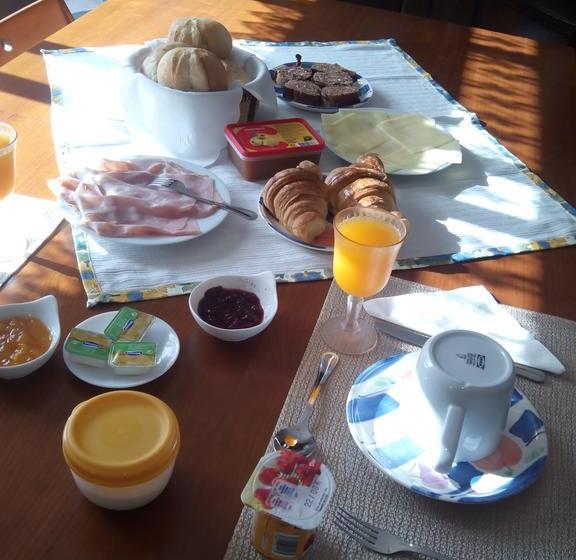 مبيت وإفطار Sun & Sand Guesthouse