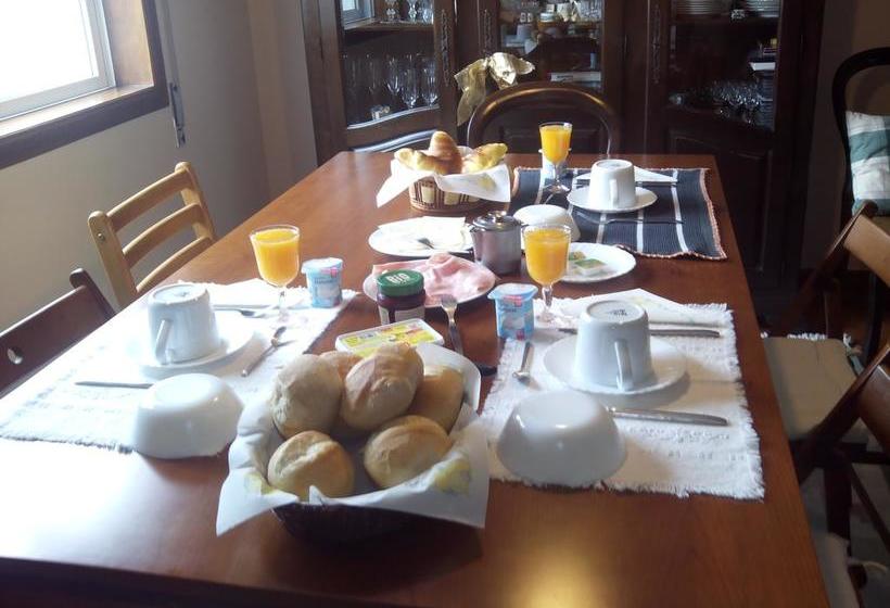 مبيت وإفطار Sun & Sand Guesthouse