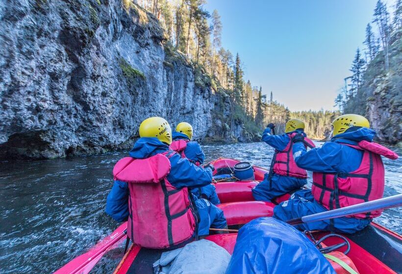 فندق Arctic Zone