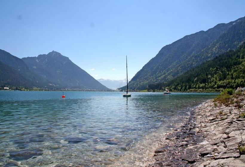 Arthur S Hotel Und Apartments Am Achensee