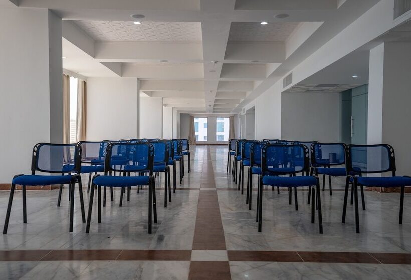 בית מלון כפרי Cartagena Dubai