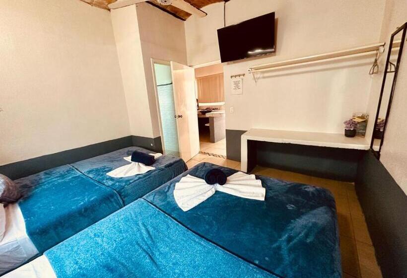 בית מלון כפרי Bungalows Las Glorias