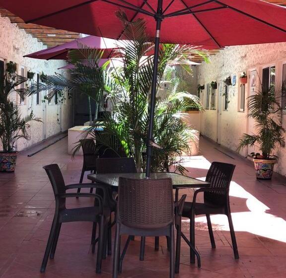 בית מלון כפרי Bungalows Las Glorias