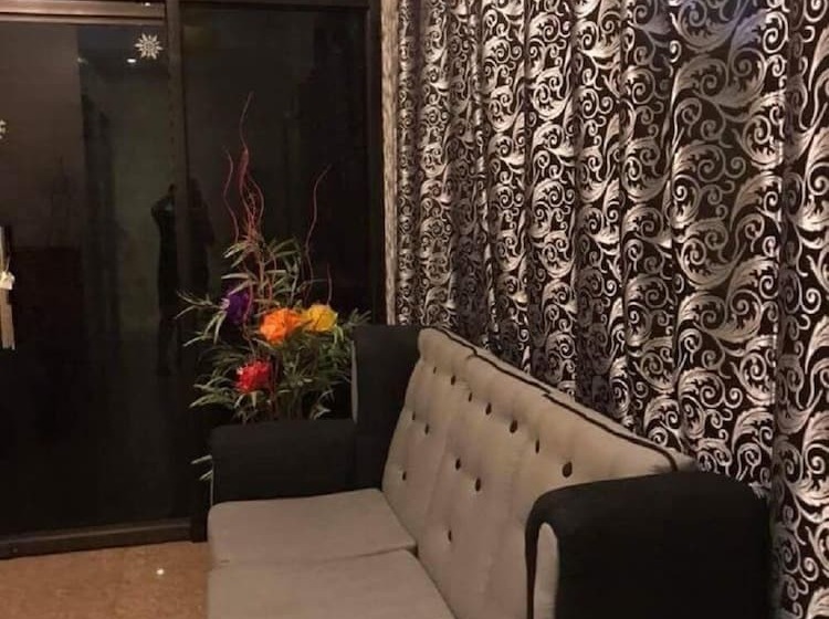 בית מלון כפרי Citi Island Suites