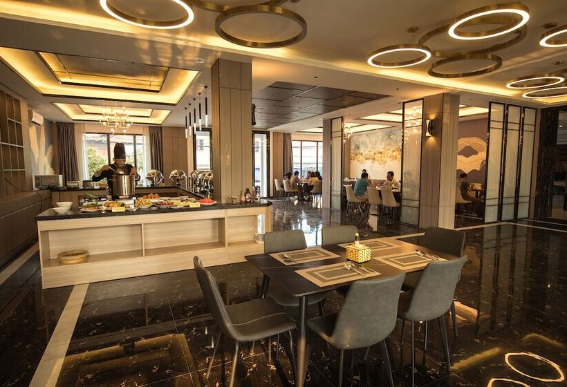 호텔 Confetti Garden