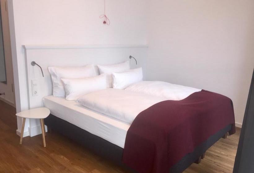 Отель Gasthof Alter Markt