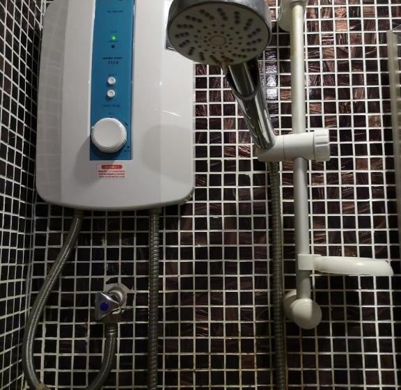 בית מלון כפרי Grand Palace Ampang