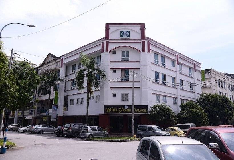 בית מלון כפרי Grand Palace Ampang