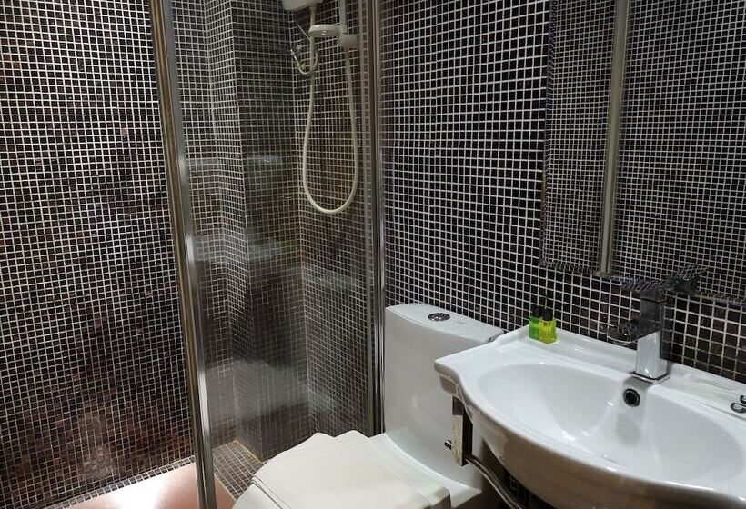 בית מלון כפרי Grand Palace Ampang